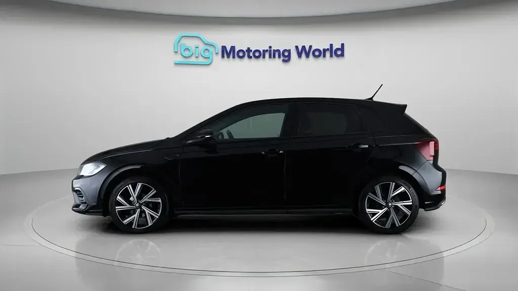 Used VW Polo R-line 95 HP (69 kW) 2023 Hatchback