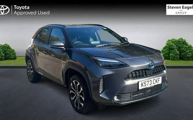 Used Toyota Yaris Hybrid Design 116 HP (85 kW) 2026 Estate