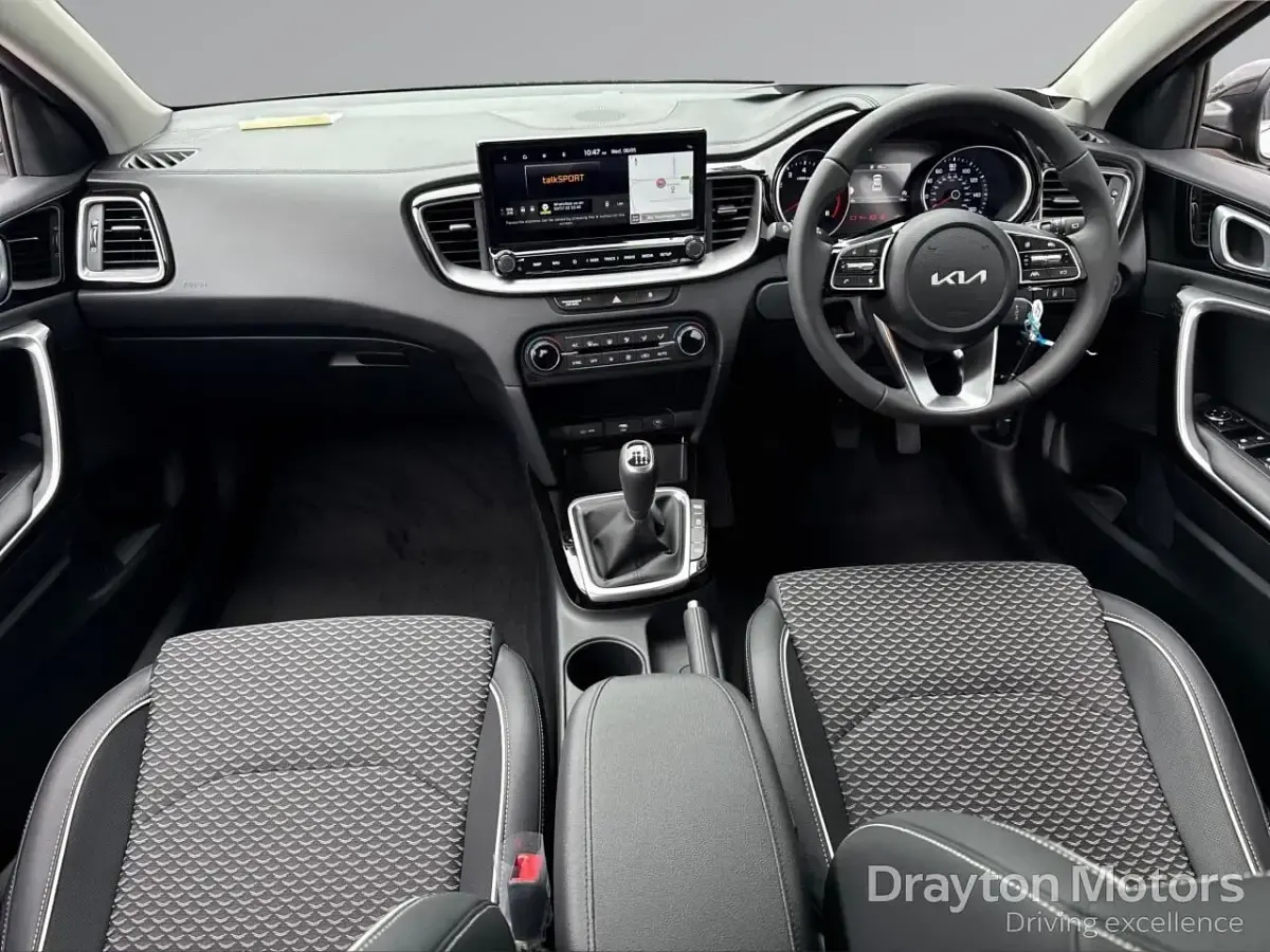 Nowe Kia XCeed 113 KM (83 kW) 2025 Czarny SUV