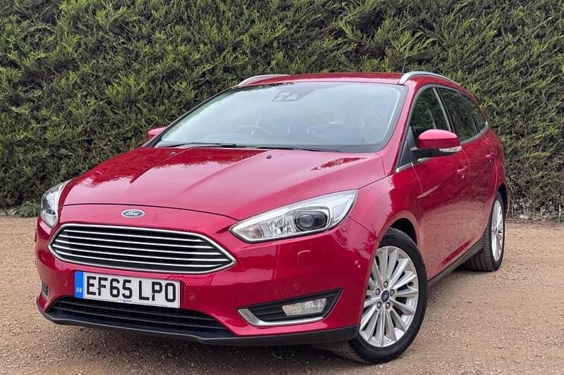 Red Used 2015 Ford Focus Titanium X Estate | £6,485 (Fair price) - Image 1/1