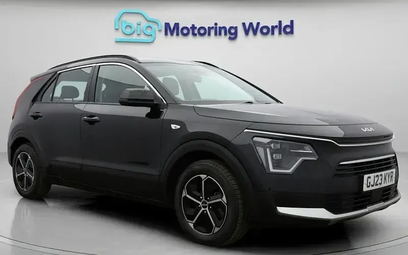 Usado Kia Niro 141 HP (103 kW) 2023 SUV