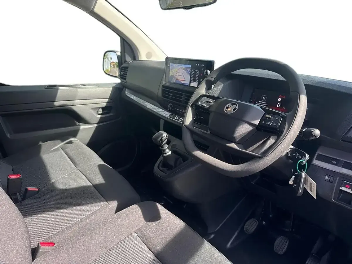 New Vauxhall Vivaro S 148 HP (108 kW) 2026 Black MPV
