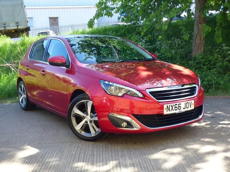 Red Used 2016 Peugeot 308 Allure Hatchback | £8,700 (A bit pricey) - Image 1/3