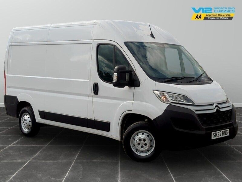 White Used 2022 Citroën Relay Van | £10,895 (Super price) - Image 1/2