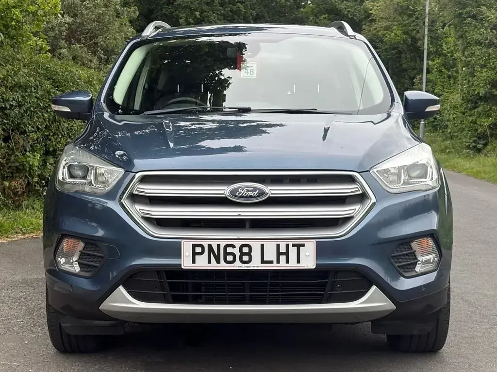 Used Ford Kuga Titanium 120 HP (88 kW) 2018 Blue SUV