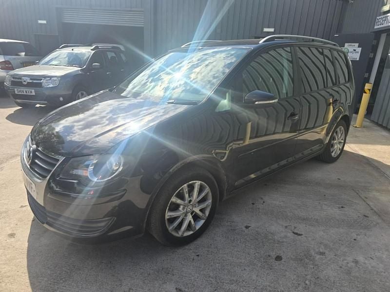Used VW Touran Match 2010 Black MPV