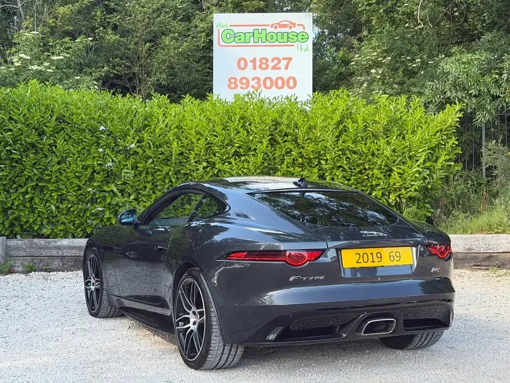 Used Jaguar F-Type Chequered Flag 300 HP (220 kW) 2019 Grey Coupe