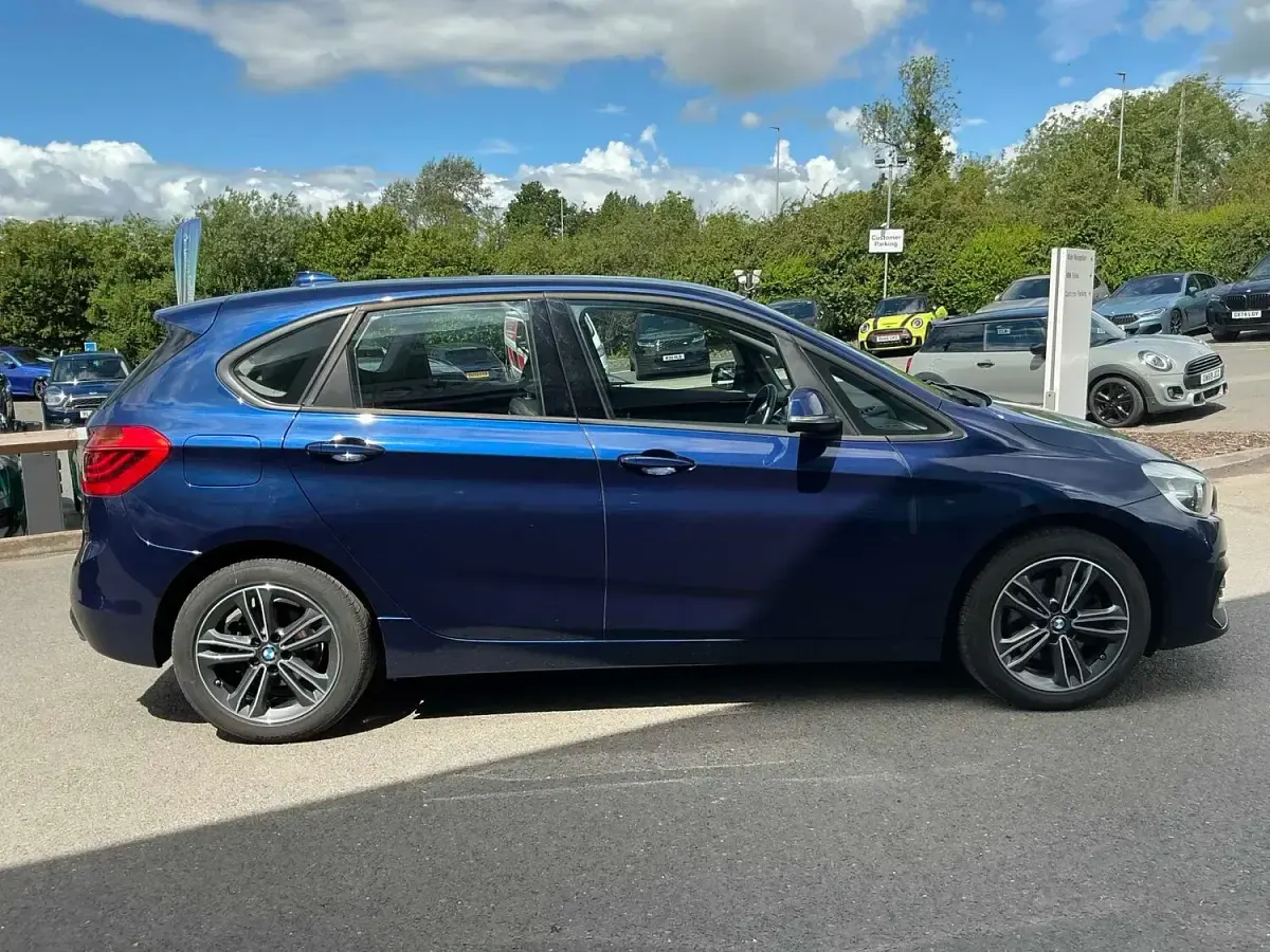 Used BMW 220 Sport Line 2019 Blue Hatchback