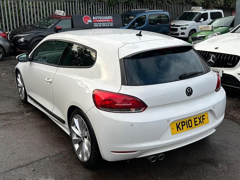 Begagnad VW Scirocco GT 2010 Vit Sportkupé