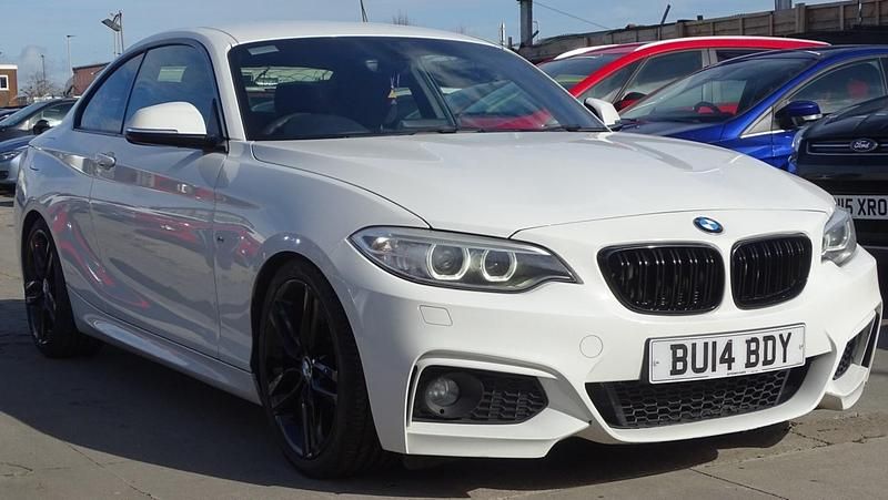 Used BMW 218 M Sport 2014 White Coupe