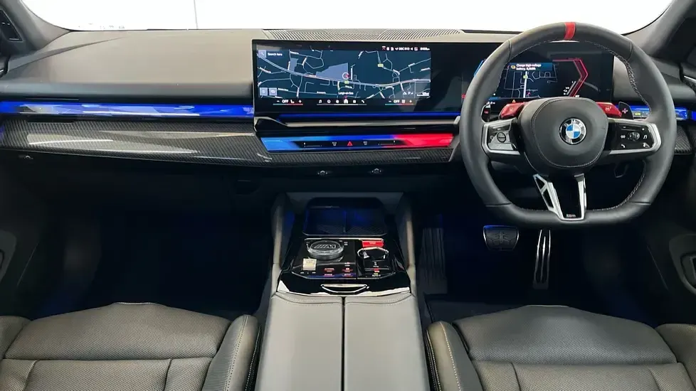 Used BMW M5 Comfort Edition 727 HP (534 kW) 2026 Marina bay blue Sedan