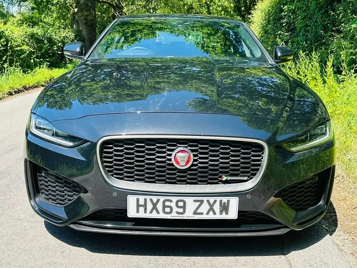 Used Jaguar XE R-Dynamic 180 HP (132 kW) 2019 Black Sedan