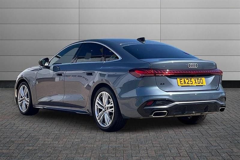 Begagnad Audi A5 S-Line 150 HK (110 kW) 2025 Blå Sedan