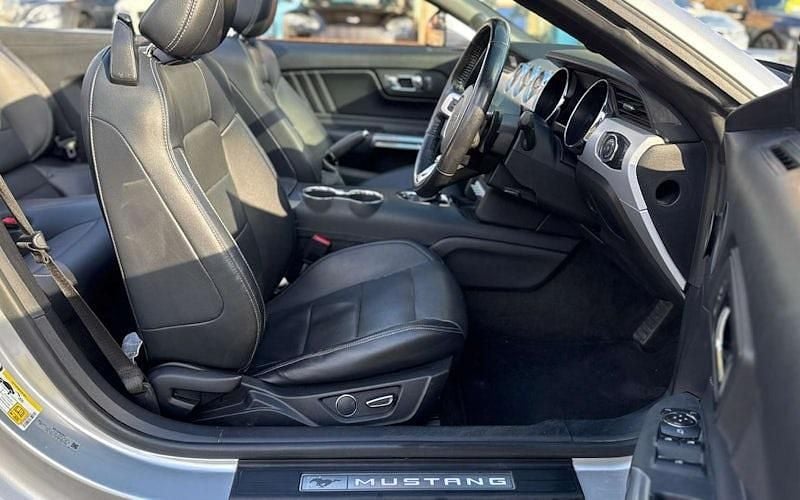 Used Ford Mustang GT Convertible 416 HP (305 kW) 2017 Silver Cabriolet