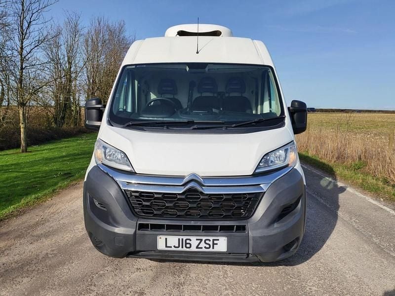 Used Citroën Relay 130 HP (95 kW) 2016 White Van