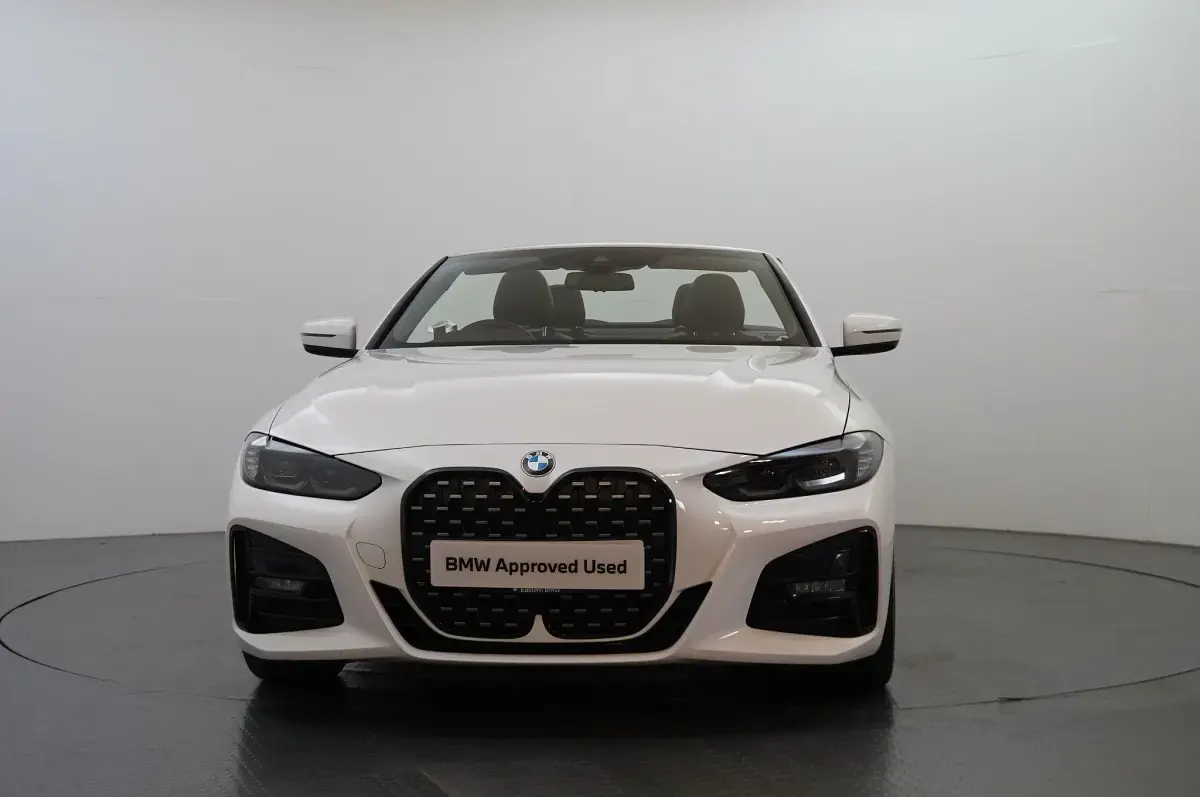 Used BMW 420 M Sport 187 HP (137 kW) 2022 White Cabriolet