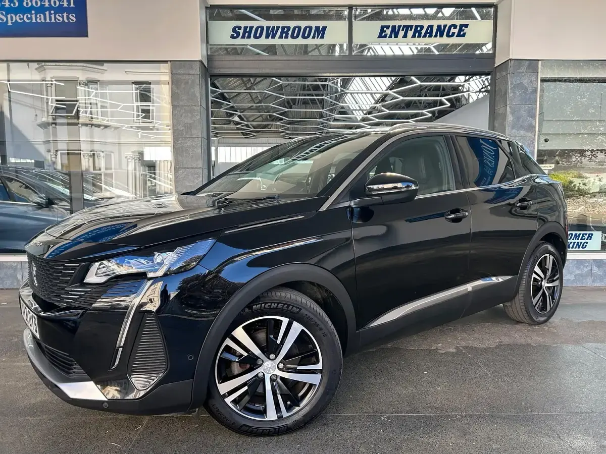 Used Peugeot 3008 GT 130 HP (95 kW) 2021 Black SUV