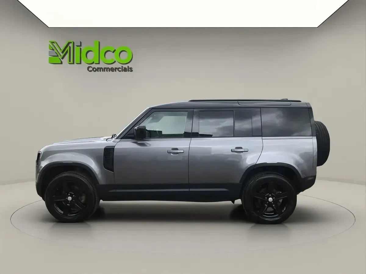 Used Land Rover Defender SE 2021 Grey SUV