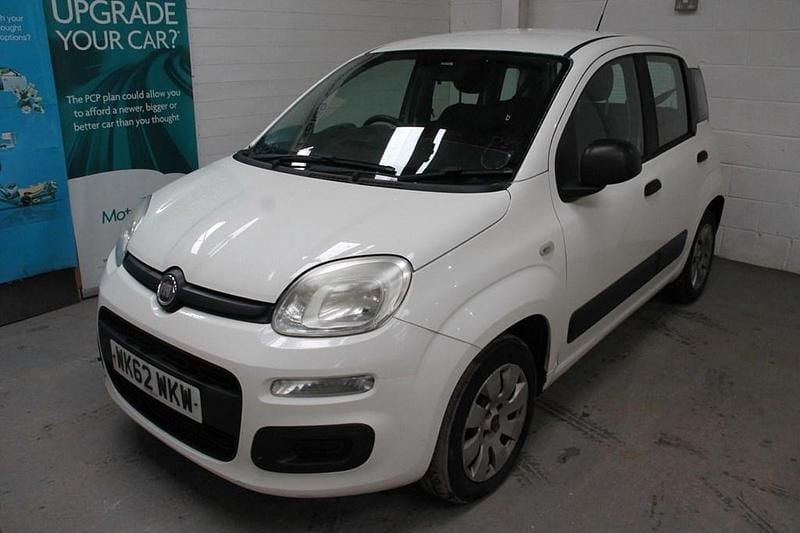 Used Fiat Panda Pop 75 HP (55 kW) 2012 White Hatchback