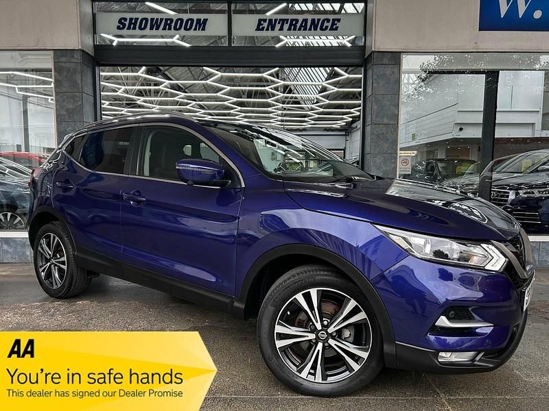Blue Used 2021 Nissan Qashqai N-Connecta SUV | £14,475 (Super price) - Image 1/4