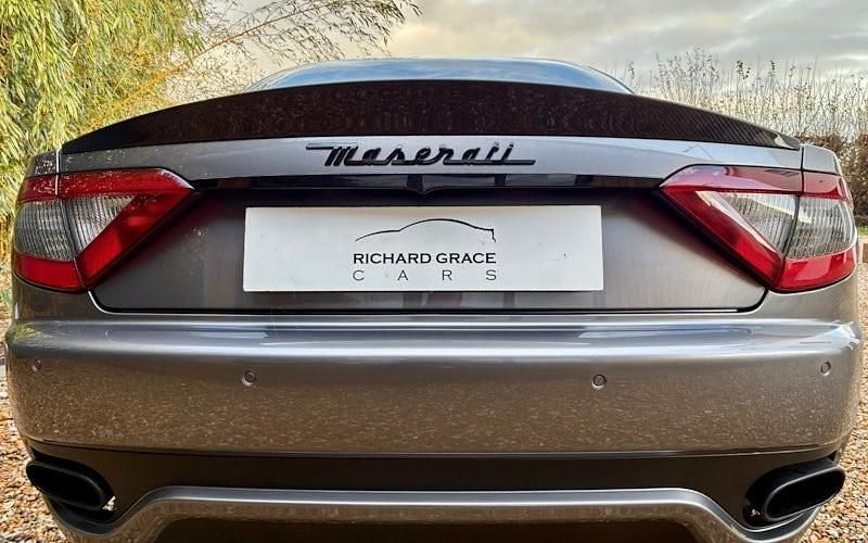 Used Maserati Granturismo 460 HP (338 kW) 2015 Grey Coupe
