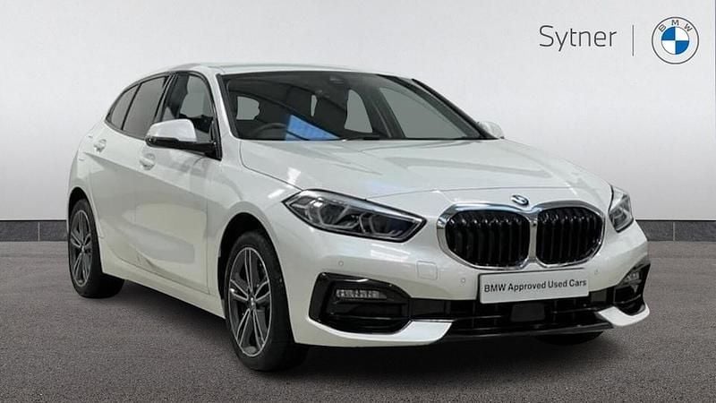White Used 2019 BMW 118 Sport Line Hatchback | £15,250 (Fair price) - Image 1/4