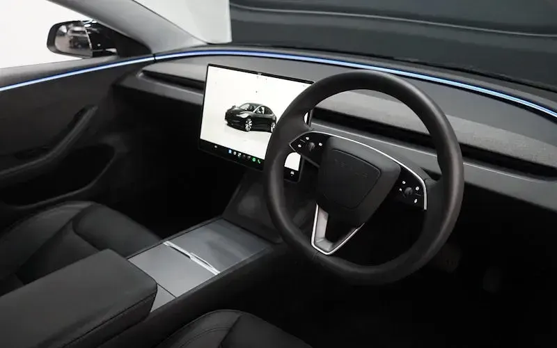 Used Tesla Model 3 Long Range AWD 258 kW (351 HP) 2025 Sedan