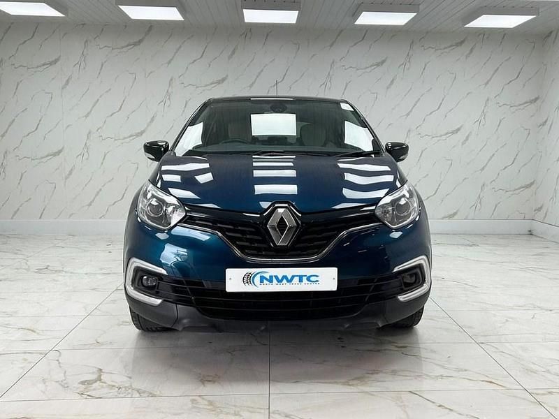 Usado Renault Captur Iconic 90 HP (66 kW) 2019 Azul SUV