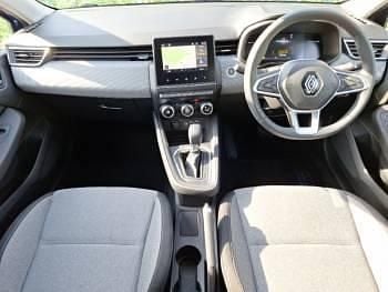 Begagnad Renault Clio V Evolution 143 HK (105 kW) 2024 Blå Halvkombi
