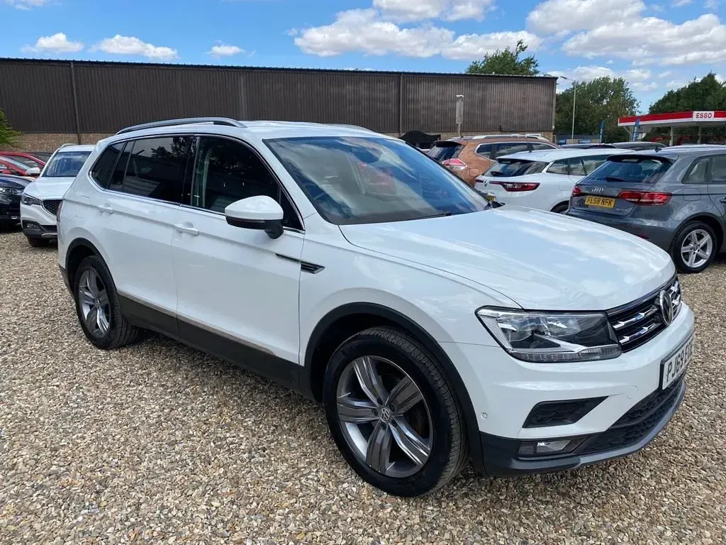 Used VW Tiguan Allspace Match 150 HP (110 kW) 2020 White SUV