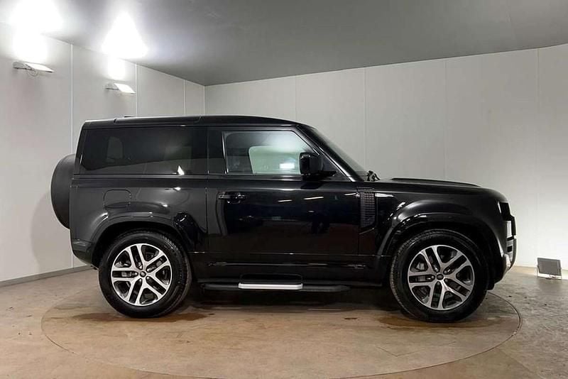 Usado Land Rover Defender 394 HP (289 kW) 2023 Preto SUV