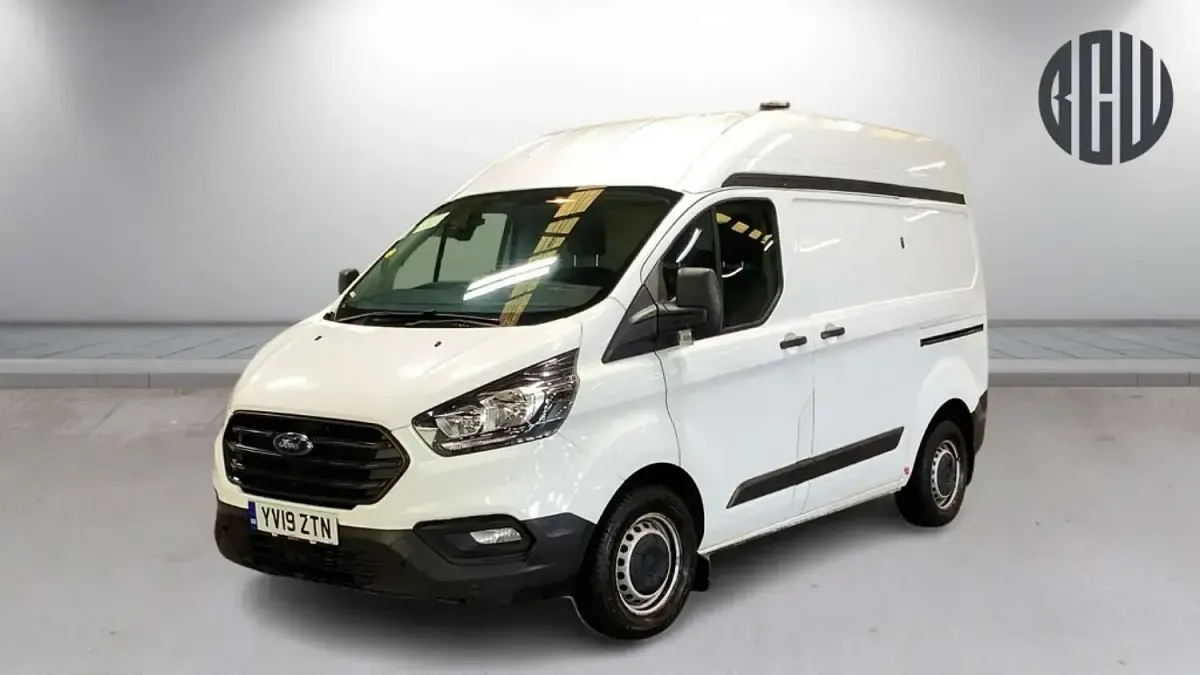 Used Ford Transit Custom 2019 White