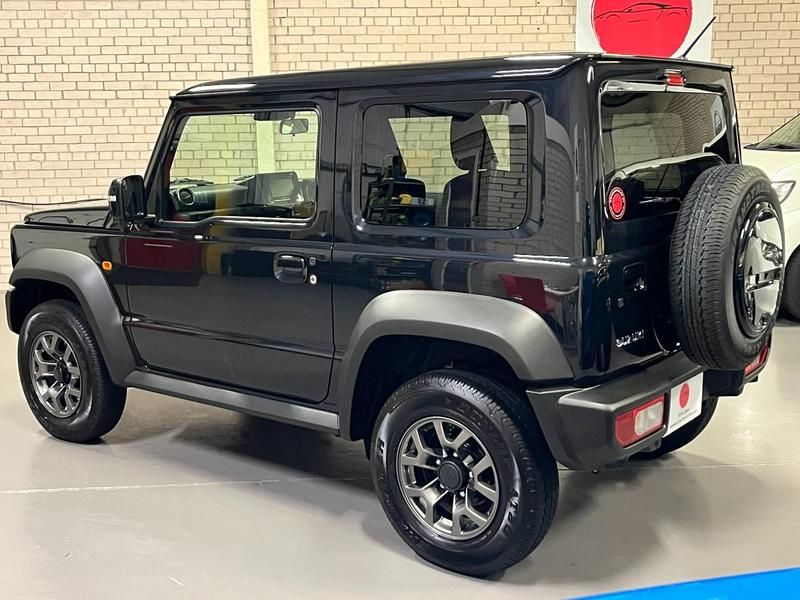 Nuevo Suzuki Jimny SZ5 2025 Negro SUV