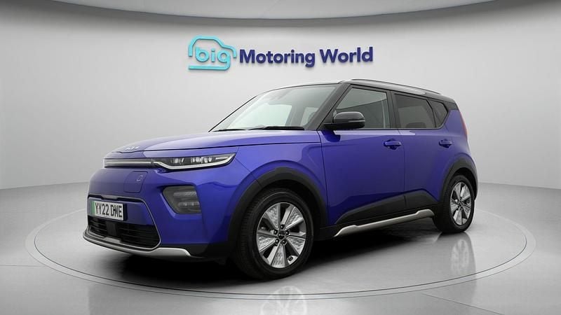 Used Kia Soul EV 147 kW (201 HP) 2022 Blue SUV