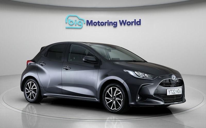 Used Toyota Yaris Hybrid Design 116 HP (85 kW) 2025 Hatchback