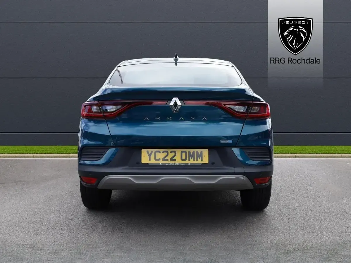 Gebraucht Renault Arkana Iconic 142 PS (104 kW) 2022 Blau SUV