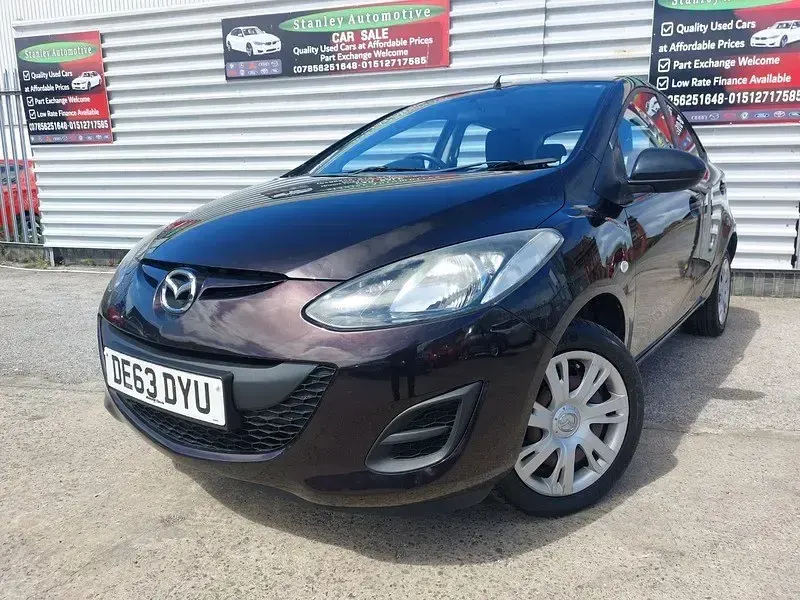 Gebraucht Mazda 2 2013 Braun Kleinwagen