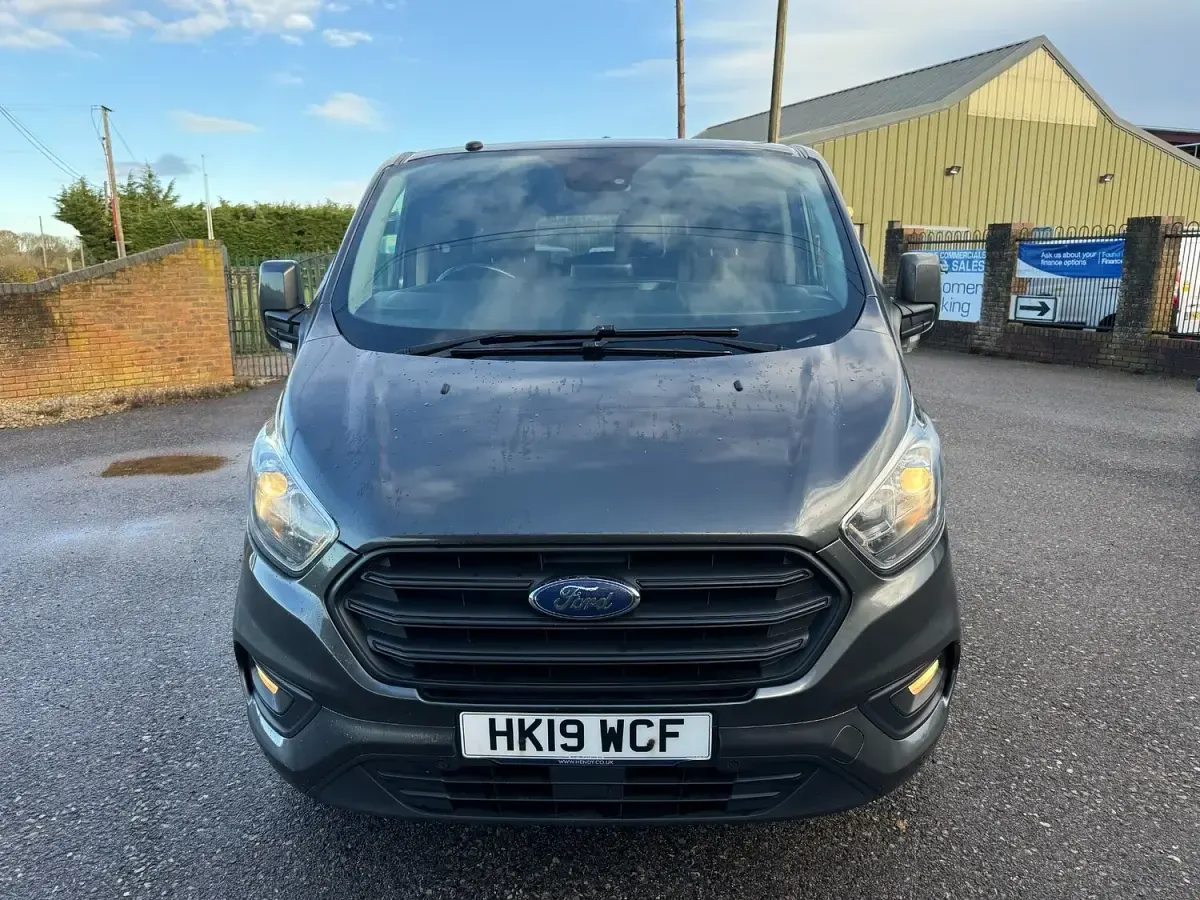 Used Ford Transit Custom Trend 130 HP (95 kW) 2019 Grey Van