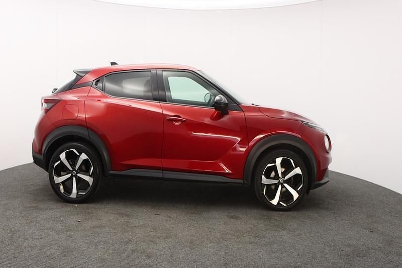 Used Nissan Juke Tekna 117 HP (86 kW) 2020 Red SUV
