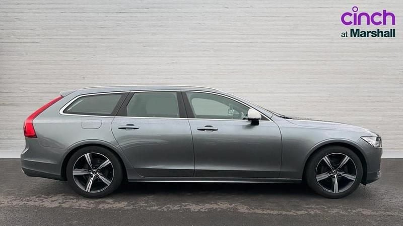Used Volvo V90 R-Design 190 HP (139 kW) 2018 Grey Estate