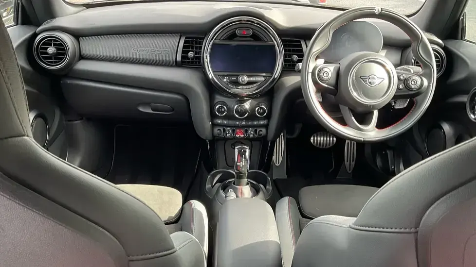 Used Mini John Cooper Works Hatch 302 HP (222 kW) 2020 Grey Hatchback