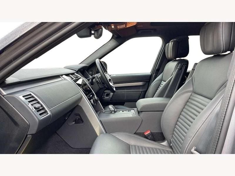 Used Land Rover Discovery 5 HSE Dynamic 350 HP (257 kW) 2024 Grey SUV