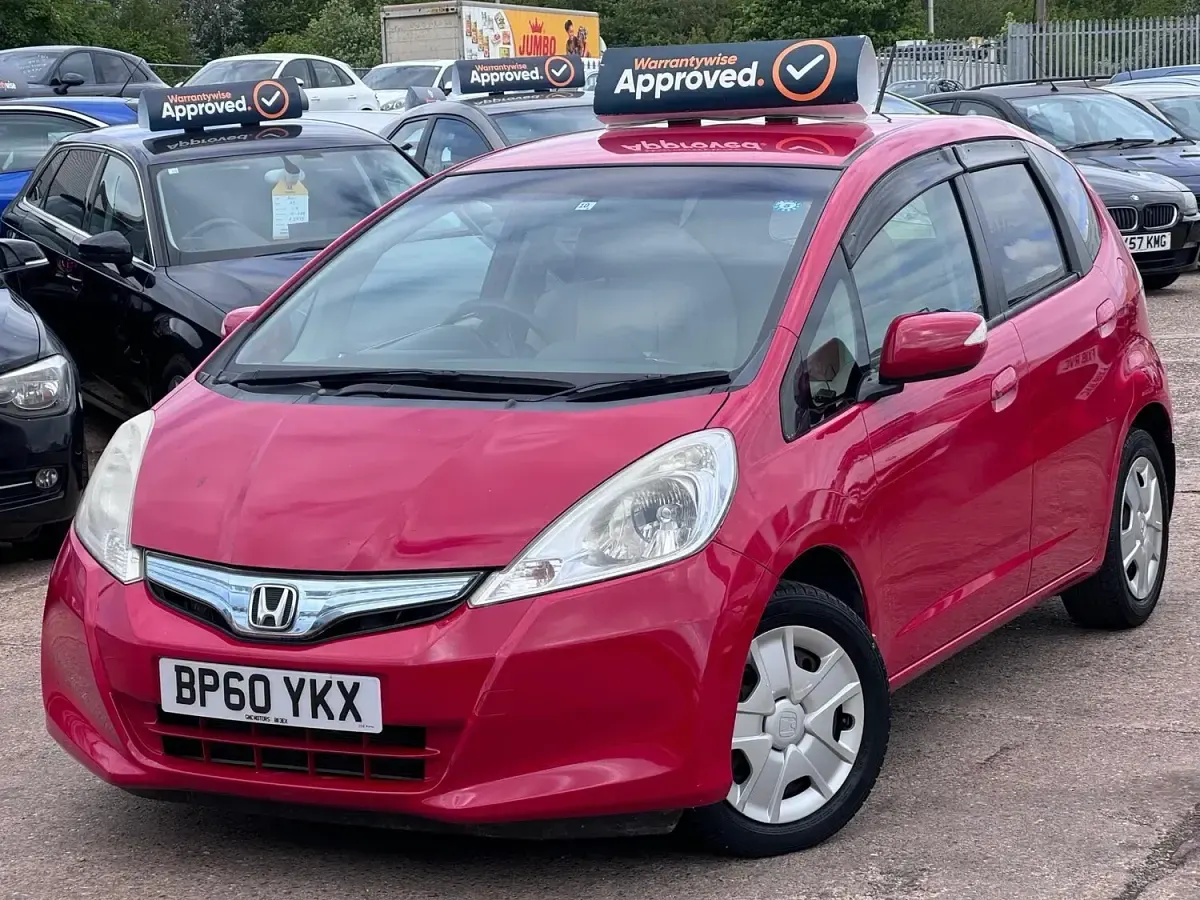 Used Honda Jazz 102 HP (75 kW) 2010 Red Hatchback