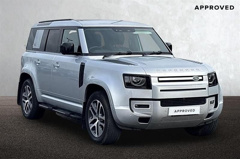 Used Land Rover Defender 249 HP (183 kW) 2024 Hakuba silver SUV