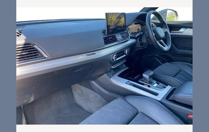 Used Audi Q5 S-Line 204 HP (150 kW) 2023 Grey SUV