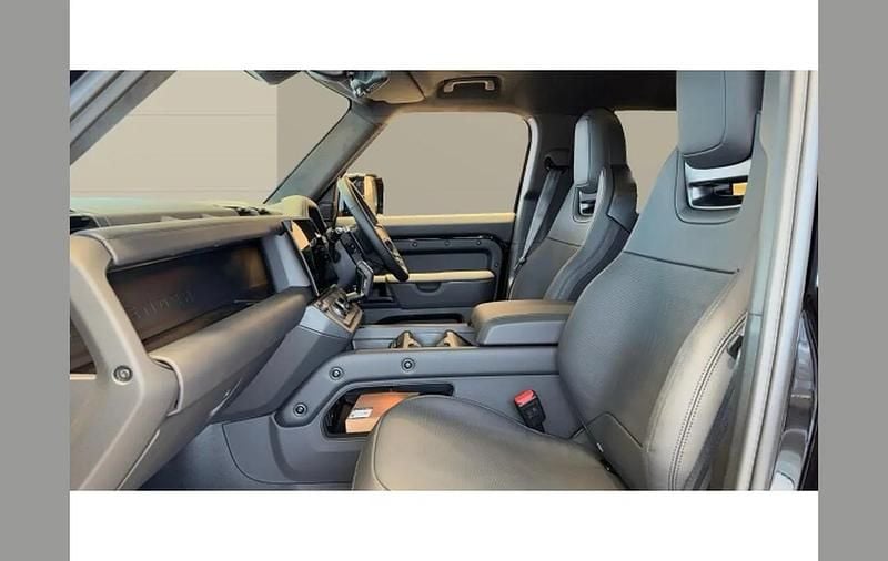 Novo Land Rover Defender 625 HP (459 kW) 2025 Other SUV