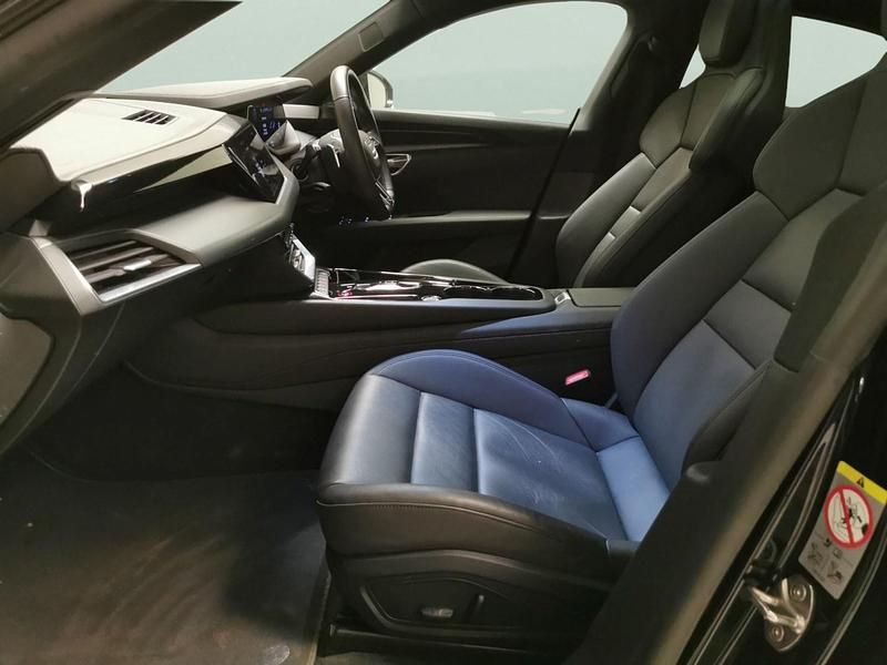 Used Audi e-tron GT quattro Advanced 389 kW (530 HP) 2022 Black Sedan