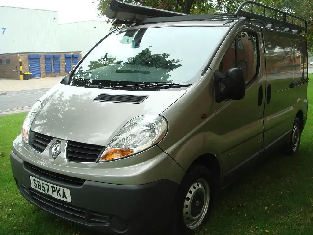 Used Renault Trafic 2007 Grey MPV