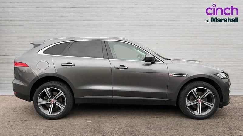 Used Jaguar F-Pace Portfolio 250 HP (183 kW) 2018 Metallic  corris grey SUV