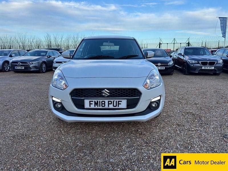 Used Suzuki Swift SZ-T 111 HP (81 kW) 2018 White Hatchback
